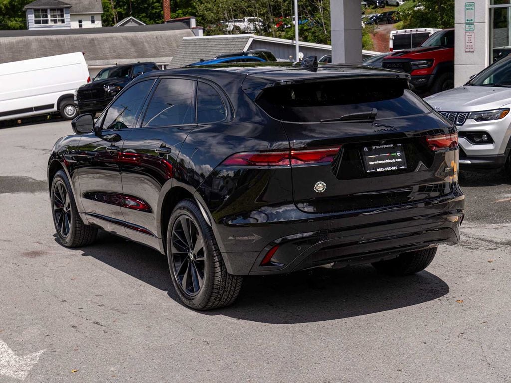 2026 Jaguar F-Pace R-Dynamic S - Photo 6