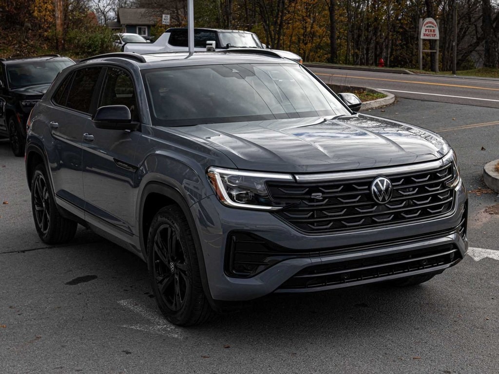 Used 2025 Volkswagen Atlas Cross Sport 2.0T SEL R-Line Black SUV