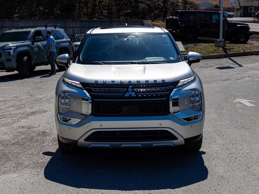 Used 2022 Mitsubishi Outlander SE Launch Edition with VIN JA4J4UA8XNZ005224 for sale in Honesdale, PA