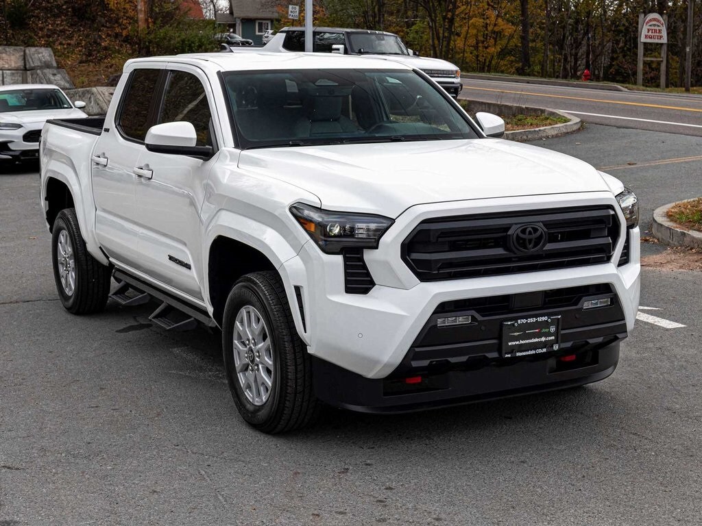 Used 2025 Toyota Tacoma SR5 Truck