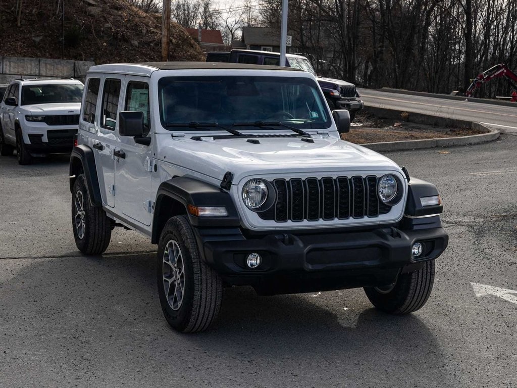 New 2026 Jeep Wrangler 4-DOOR SPORT S Sport Utility