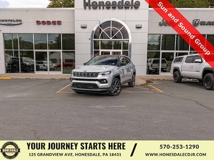2025 Jeep Compass LIMITED 4X4 Sport Utility