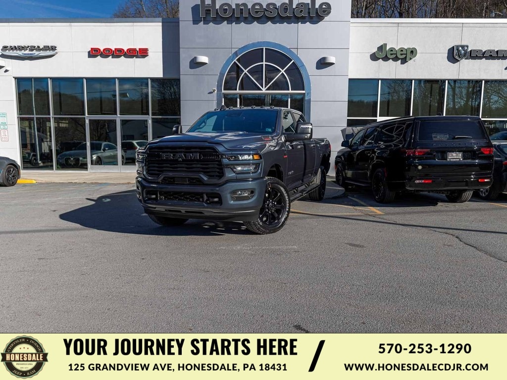 2026 RAM Ram 3500 Pickup Big Horn's photo