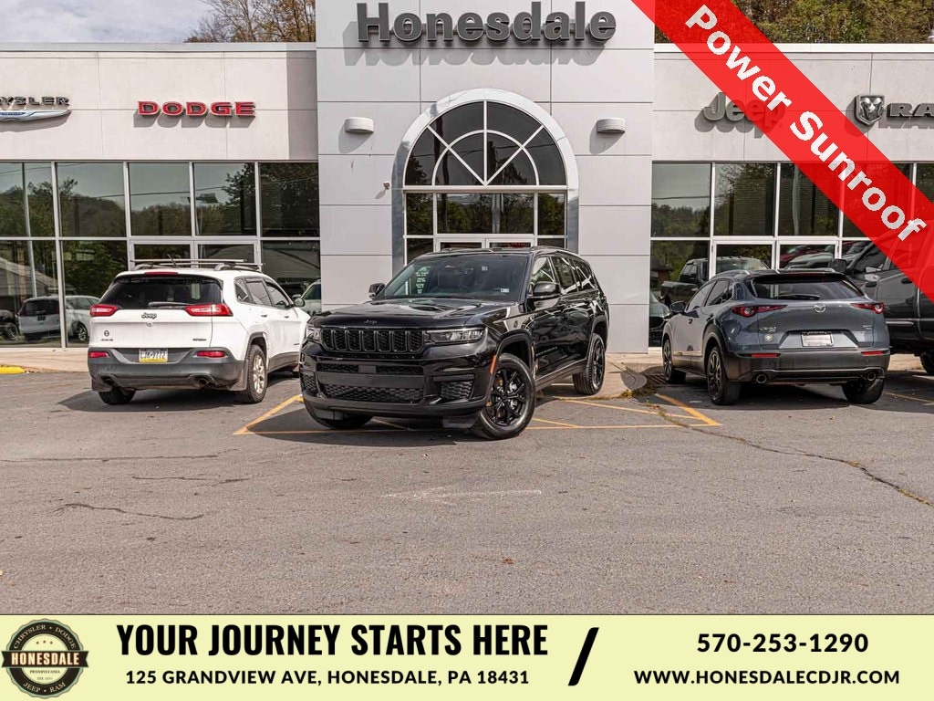 2025 Jeep Grand Cherokee L Altitude's photo