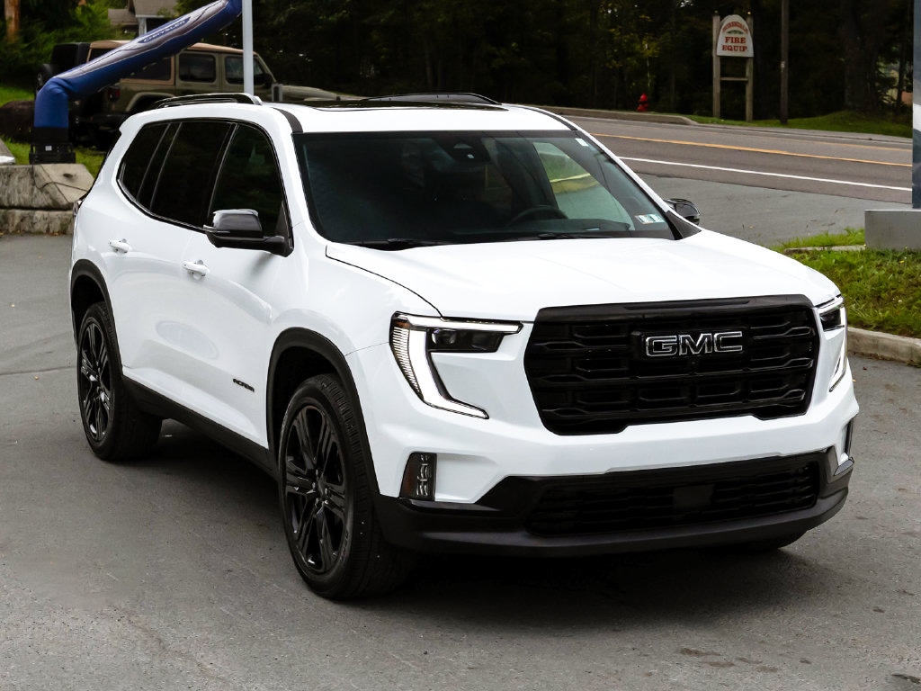 Used 2026 GMC Acadia Elevation SUV