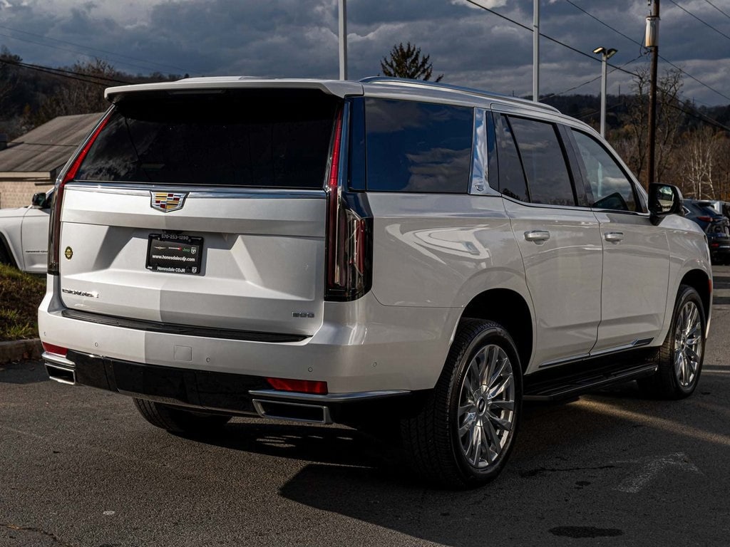 Used 2024 CADILLAC Escalade Premium Luxury SUV