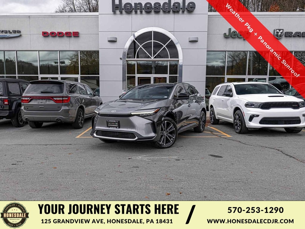 2024 Toyota bZ4X Limited's photo