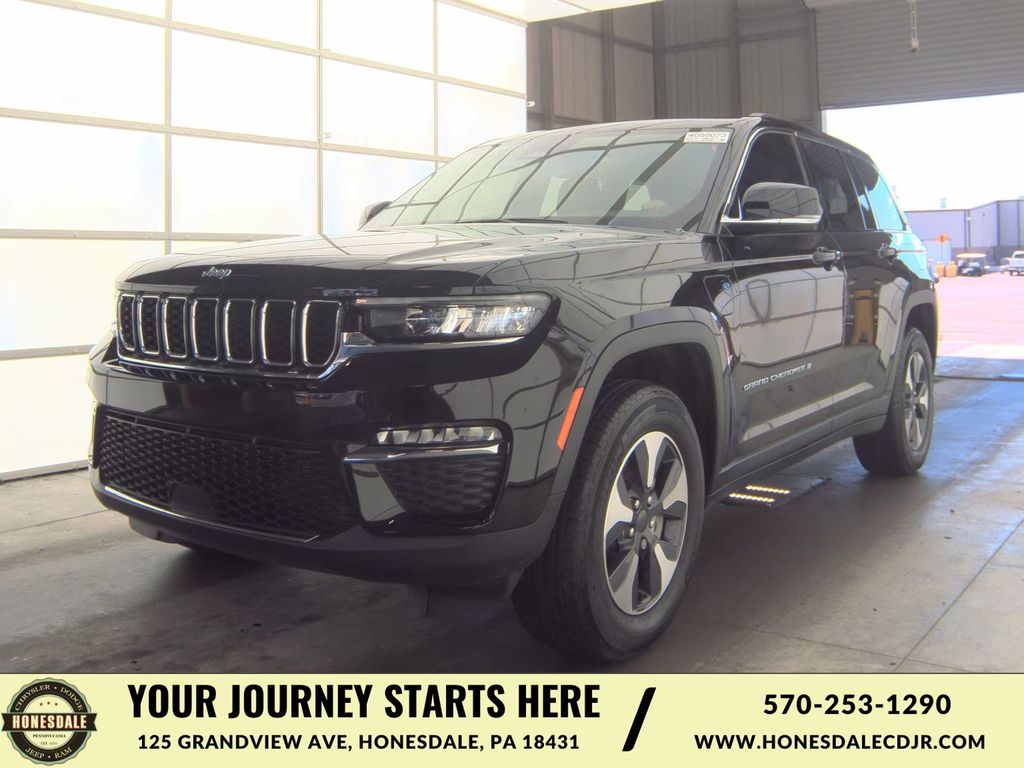 2024 Jeep Grand Cherokee 4xe SUV 