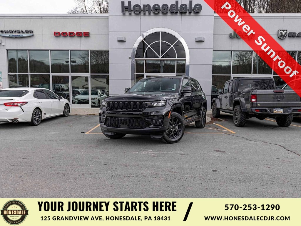 2025 Jeep Grand Cherokee Altitude's photo