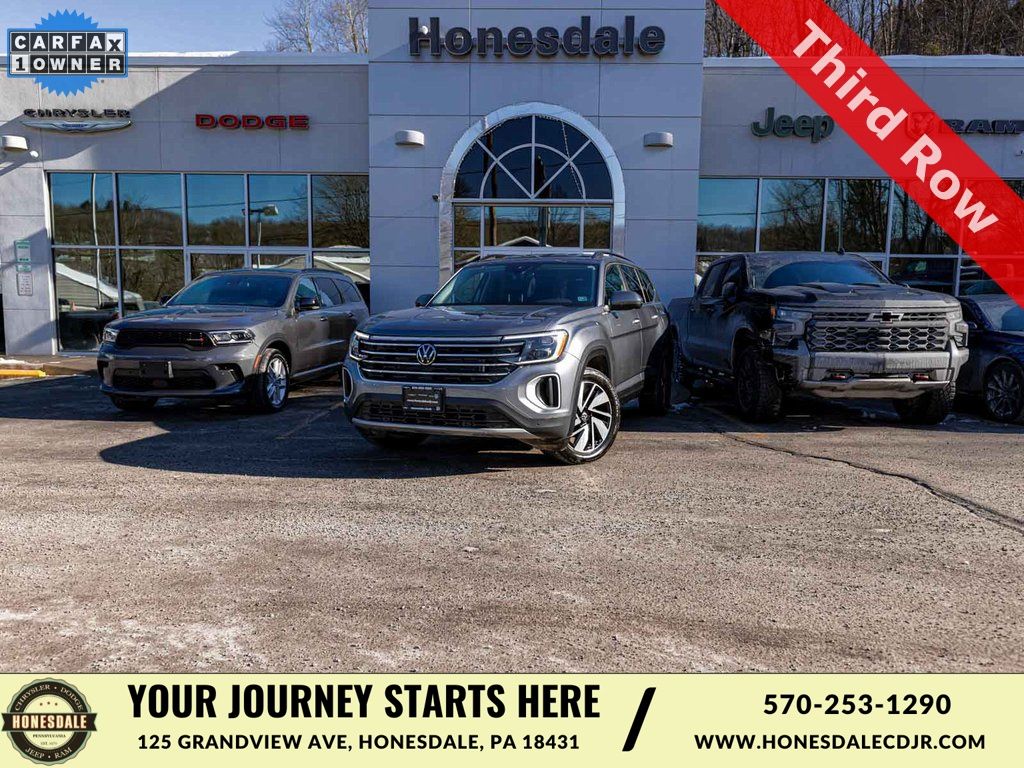 2024 Volkswagen Atlas SE w/Tech