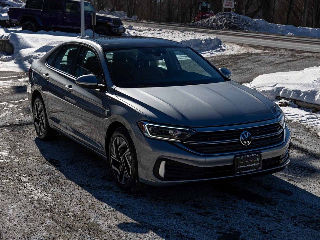 Used 2024 Volkswagen Jetta 1.5T SEL Sedan