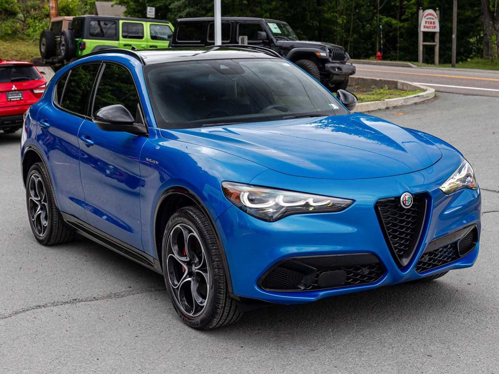 Used 2024 Alfa Romeo Stelvio Ti SUV