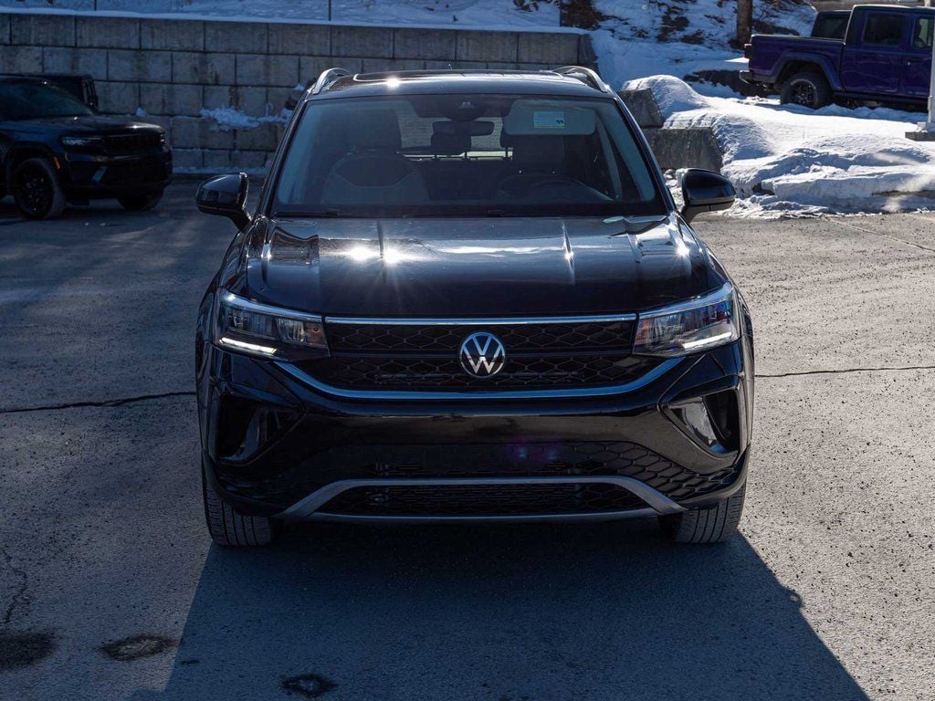 Used 2023 Volkswagen Taos 1.5T SE SUV