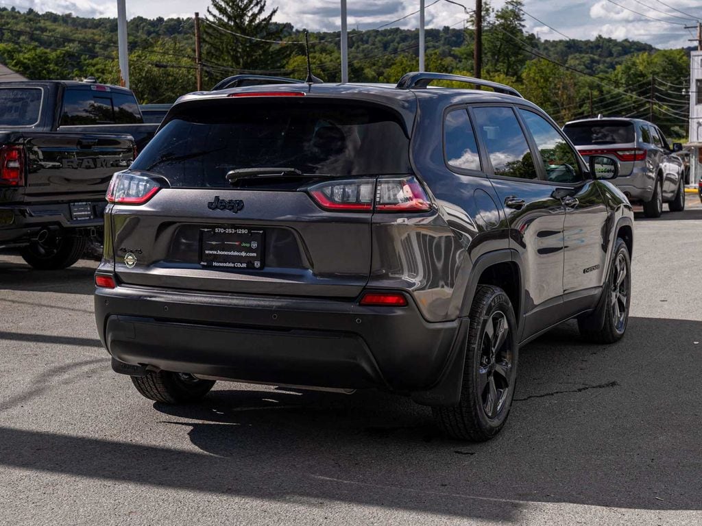 Used 2021 Jeep Cherokee Latitude Plus SUV