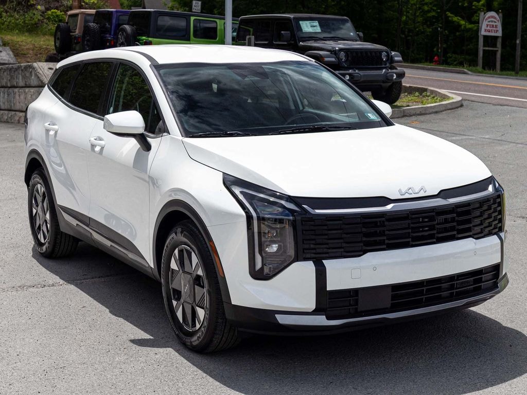 Used 2026 Kia Sportage Hybrid LX SUV