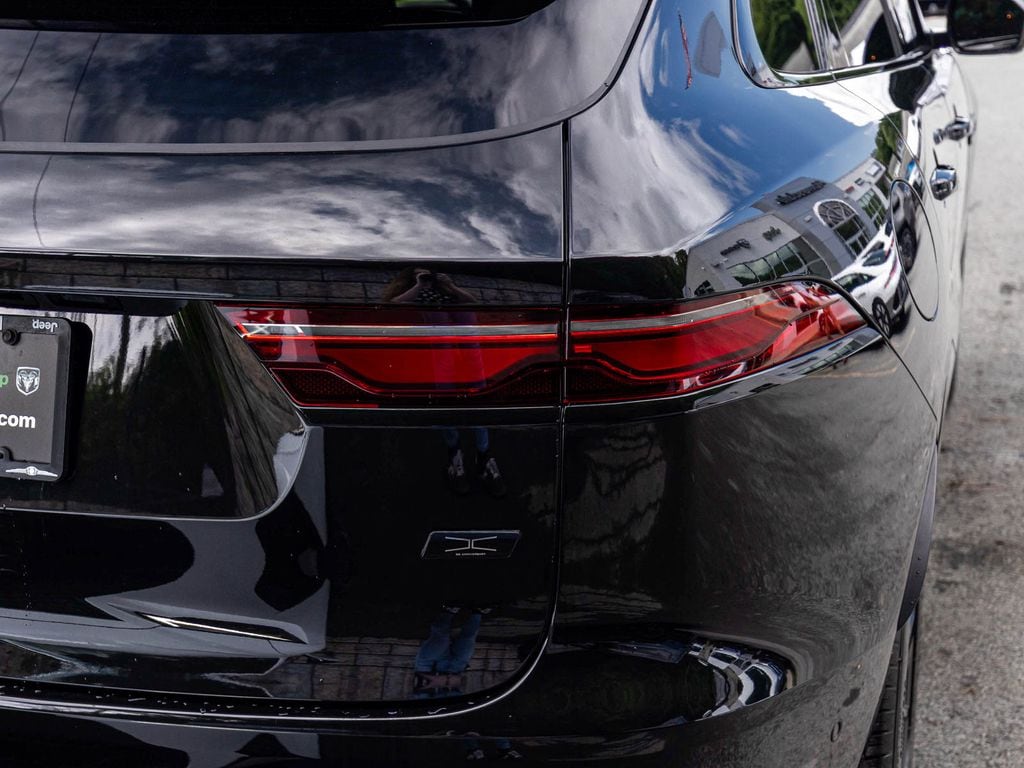 2026 Jaguar F-Pace R-Dynamic S - Photo 38