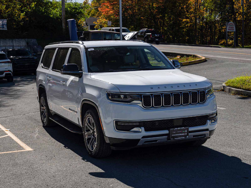 Used 2023 Jeep Wagoneer L Series II SUV