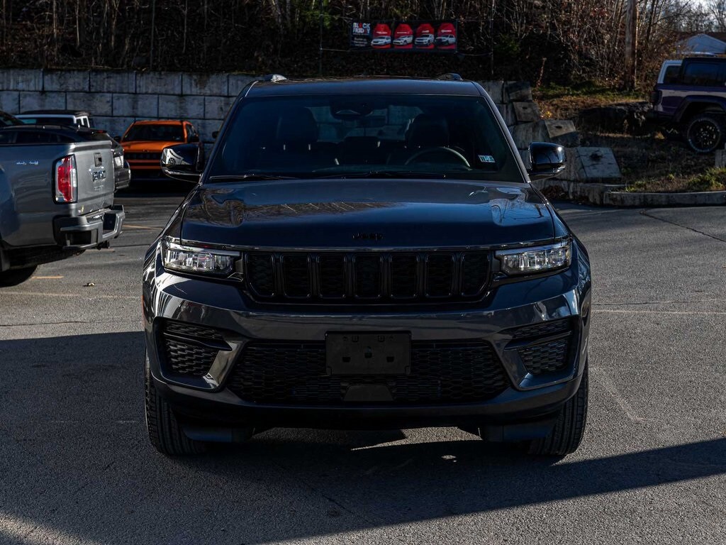 New 2025 Jeep Grand Cherokee ALTITUDE X 4X4 Sport Utility
