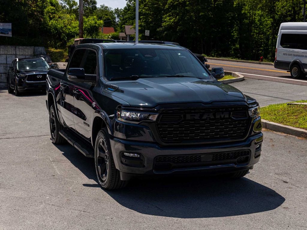 New 2026 Ram 1500 BIG HORN CREW CAB 4X4 5'7 BOX Pickup