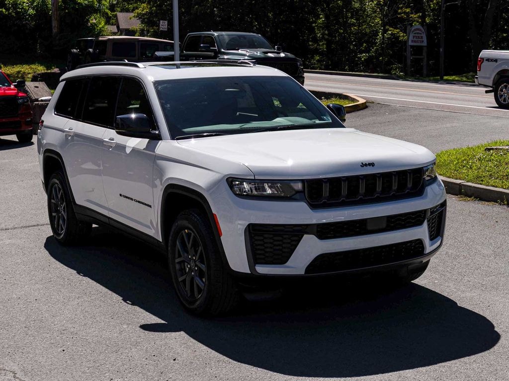 New 2027 Jeep Grand Cherokee L Laredo Altitude Sport Utility
