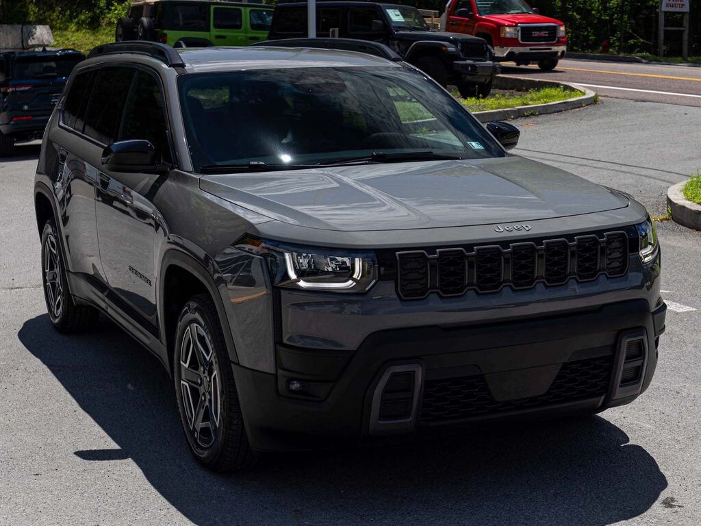 New 2026 Jeep Cherokee LAREDO 4X4 Sport Utility