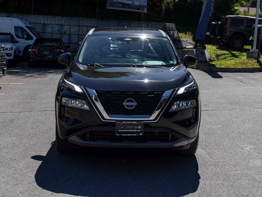 Used 2023 Nissan Rogue SV SUV