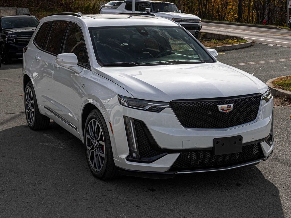 Used 2025 CADILLAC XT6 Sport SUV