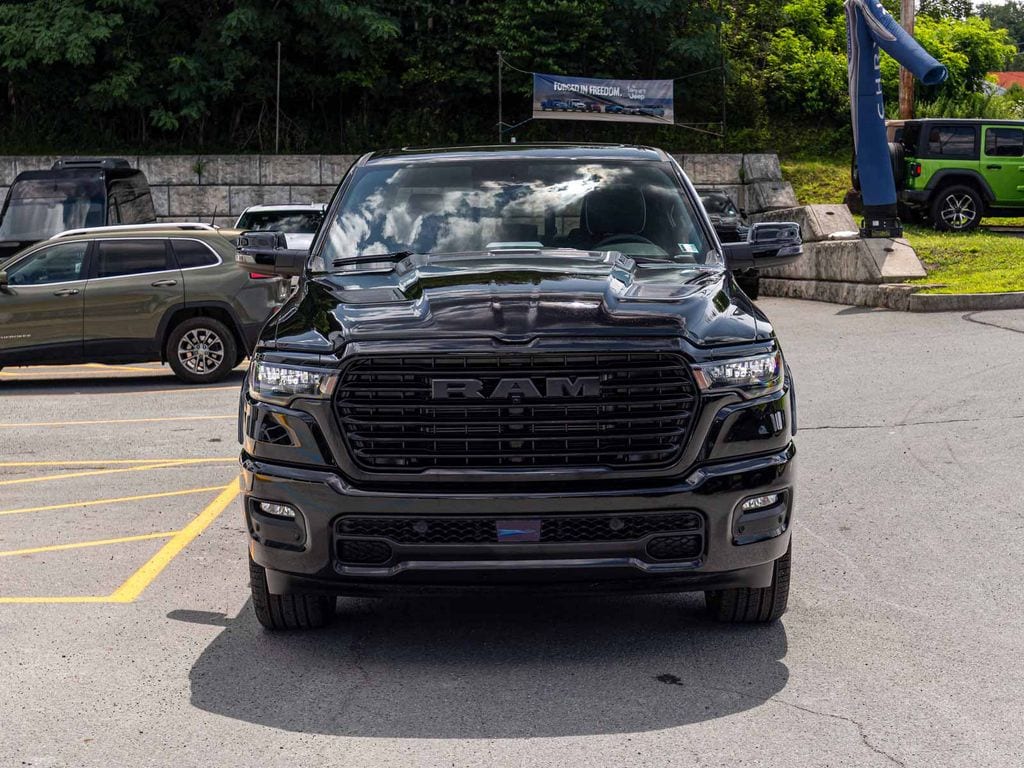 New 2026 Ram 1500 LARAMIE CREW CAB 4X4 5'7 BOX Pickup