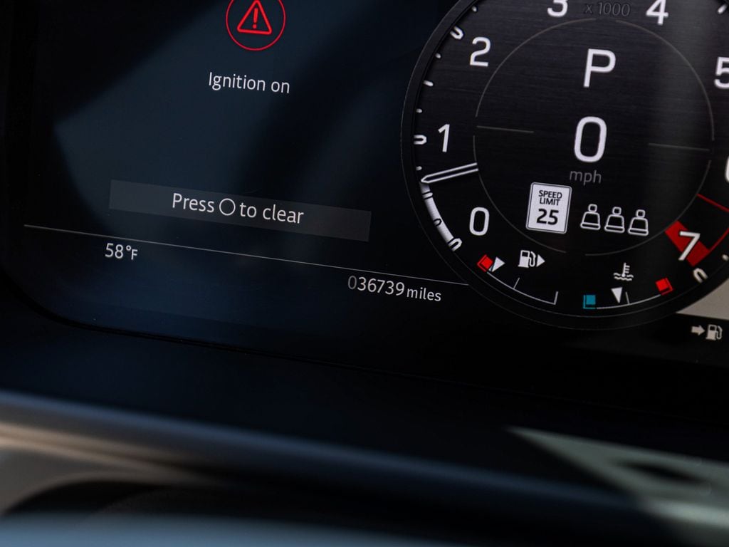 2023 Land Rover Defender X-Dynamic SE - Photo 18