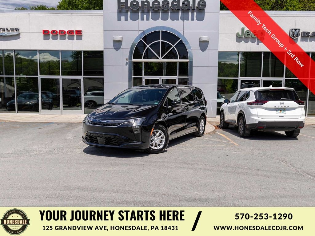 New 2027 Chrysler Pacifica SELECT Passenger Van