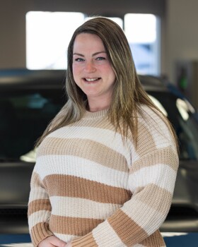 Staff member CATRINA FORBES from ID_a53948d6e743