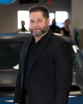 Staff member RAY MARTINEZ from ID_f73737b94bd4