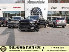 2026 Ram 1500 LIMITED CREW CAB 4X4 5'7 BOX Pickup