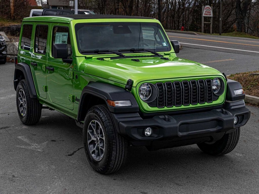 New 2026 Jeep Wrangler 4-DOOR SPORT S Sport Utility