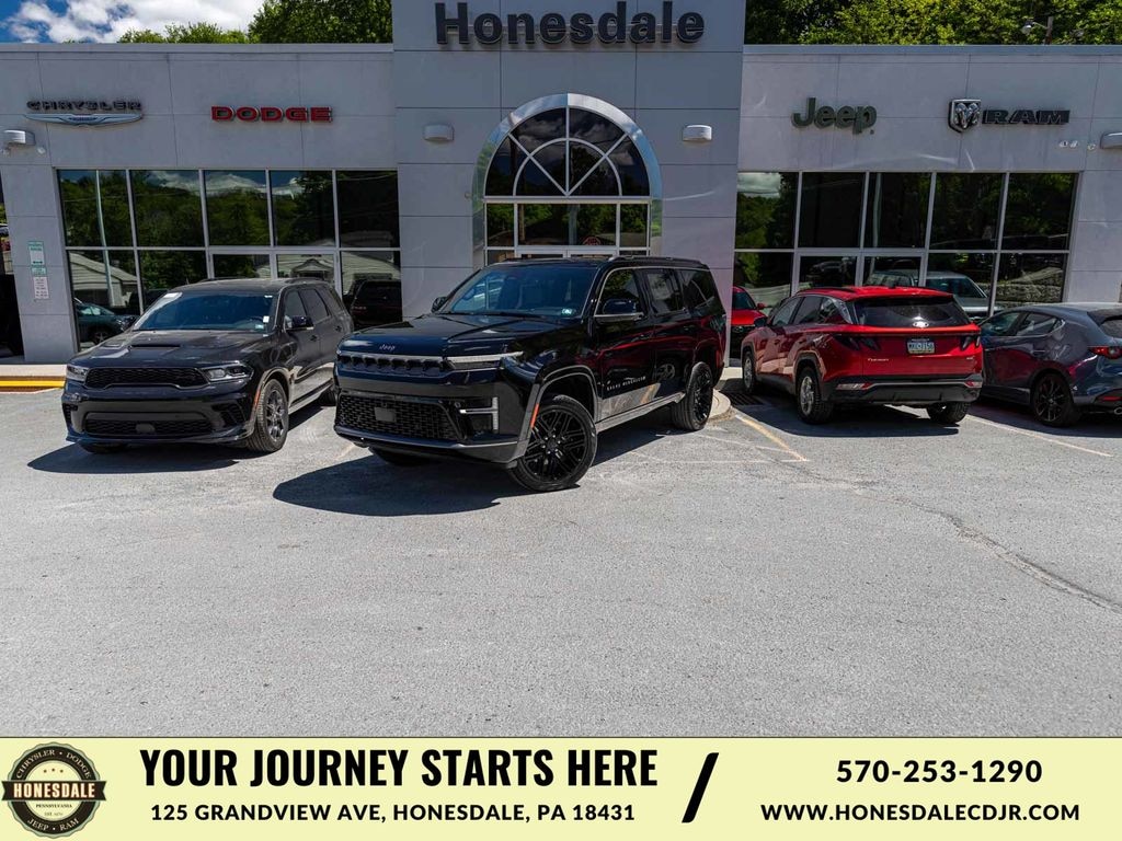 New 2026 Jeep Grand Wagoneer LIMITED RESERVE 4X4 Sport Utility
