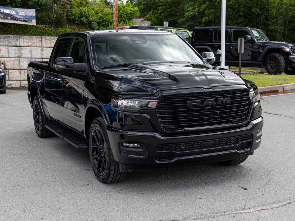 New 2026 Ram 1500 LARAMIE CREW CAB 4X4 5'7 BOX Pickup