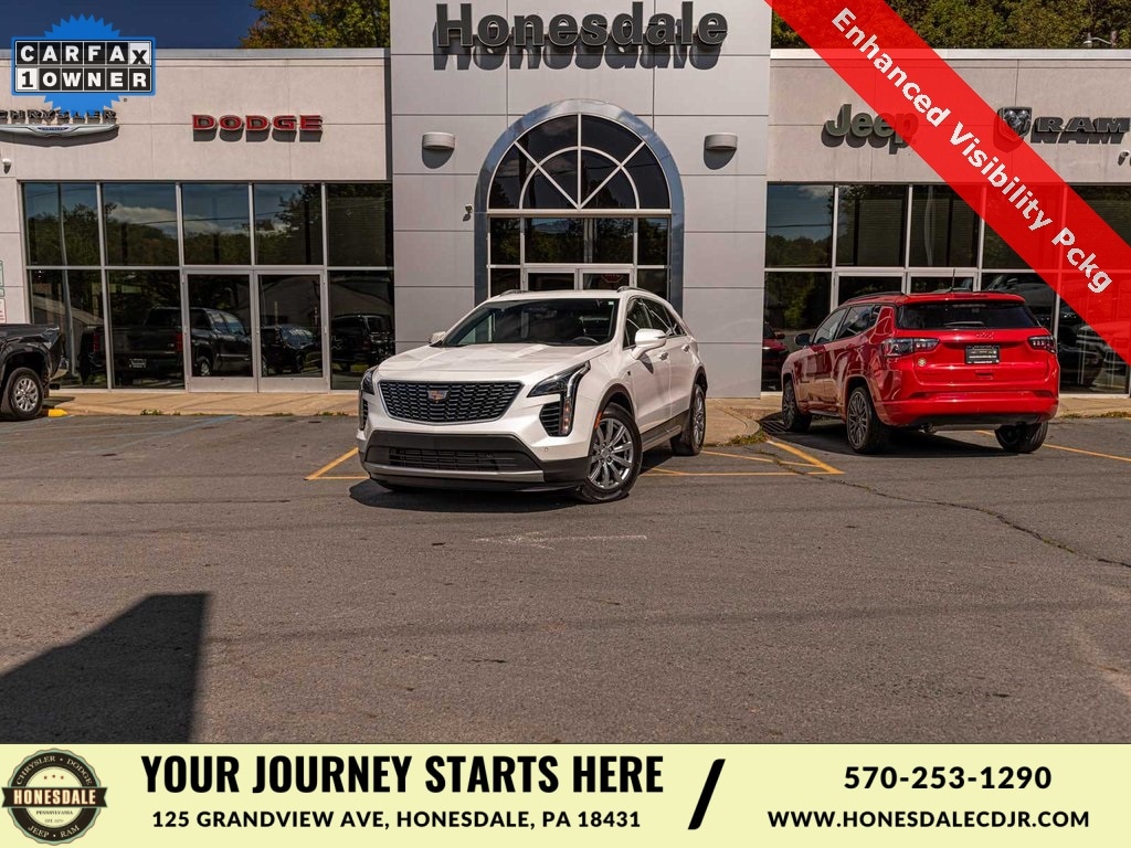 2022 Cadillac XT4 Premium Luxury