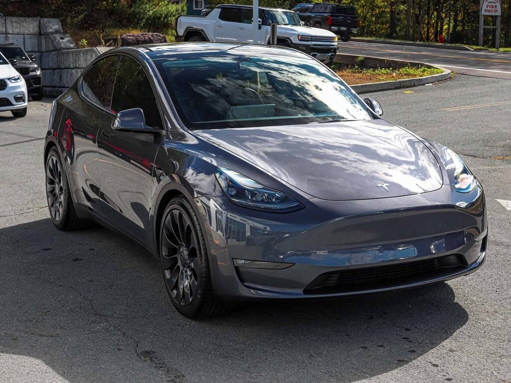 2022 Tesla Model Y Performance photo 3
