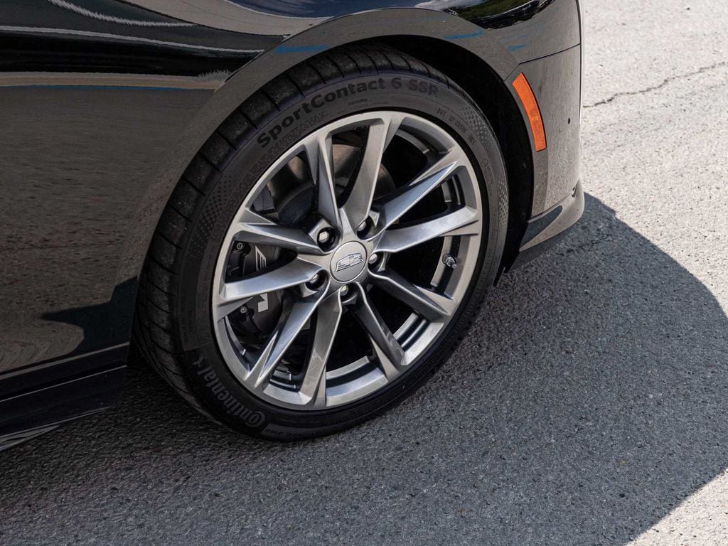 2025 Cadillac CT4-V V-Series - Photo 8