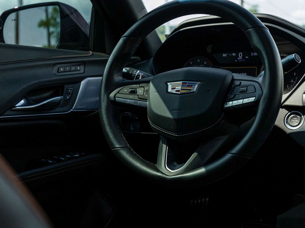 2025 Cadillac CT4-V V-Series - Photo 24