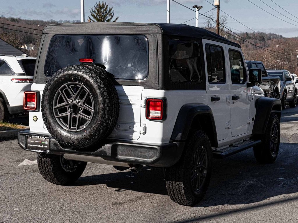 New 2026 Jeep Wrangler 4-DOOR SPORT S Sport Utility