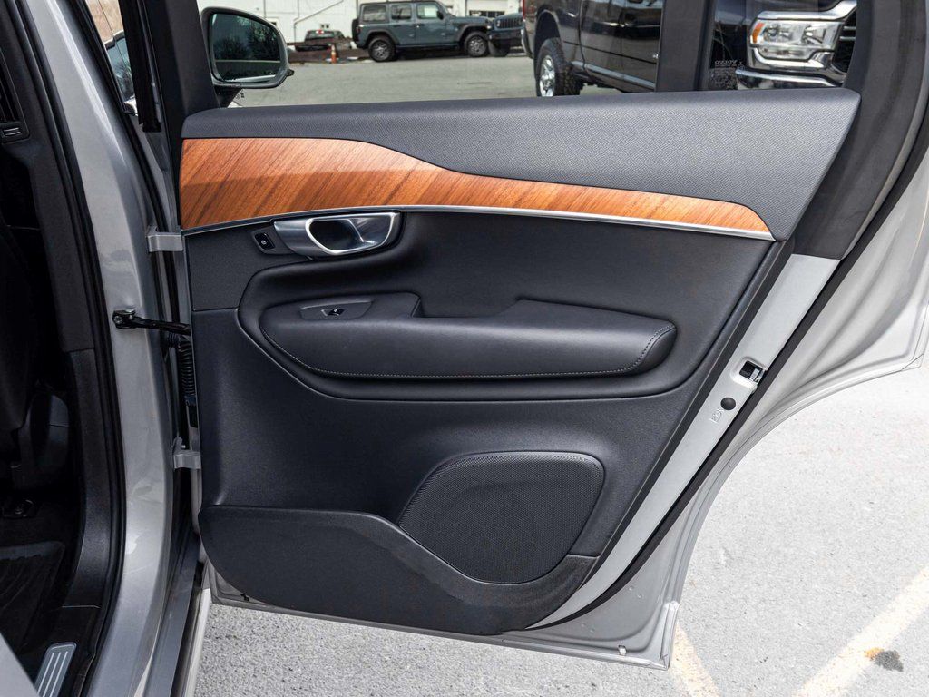 2024 Volvo XC90 Plus - Photo 15