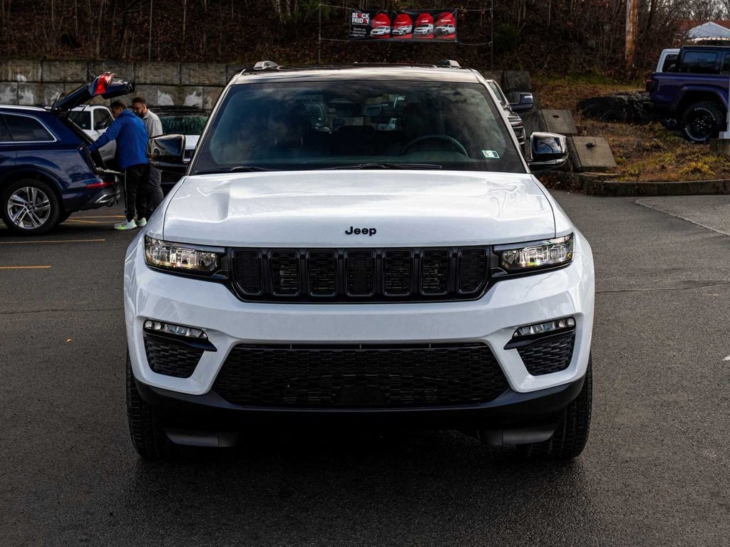 New 2025 Jeep Grand Cherokee LIMITED 4X4 Sport Utility