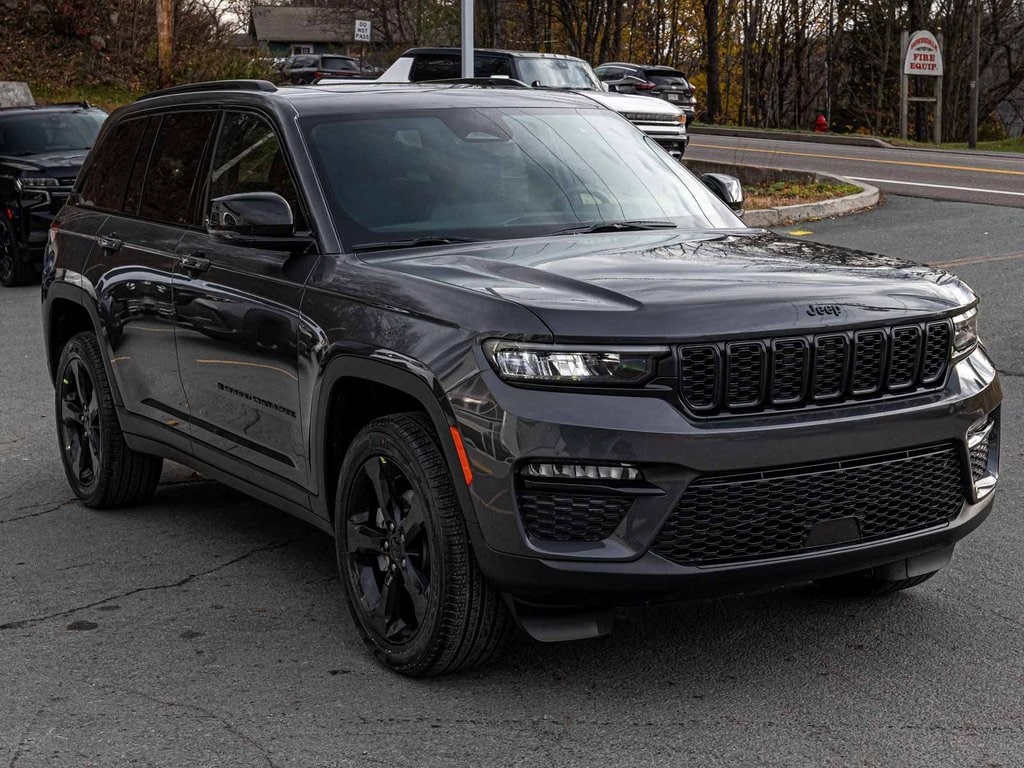 New 2025 Jeep Grand Cherokee LIMITED 4X4 Sport Utility