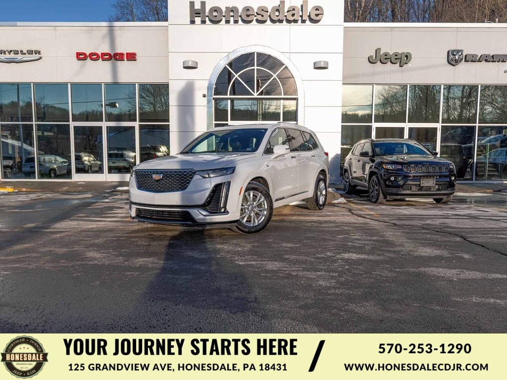 2024 Cadillac XT6 Luxury's photo