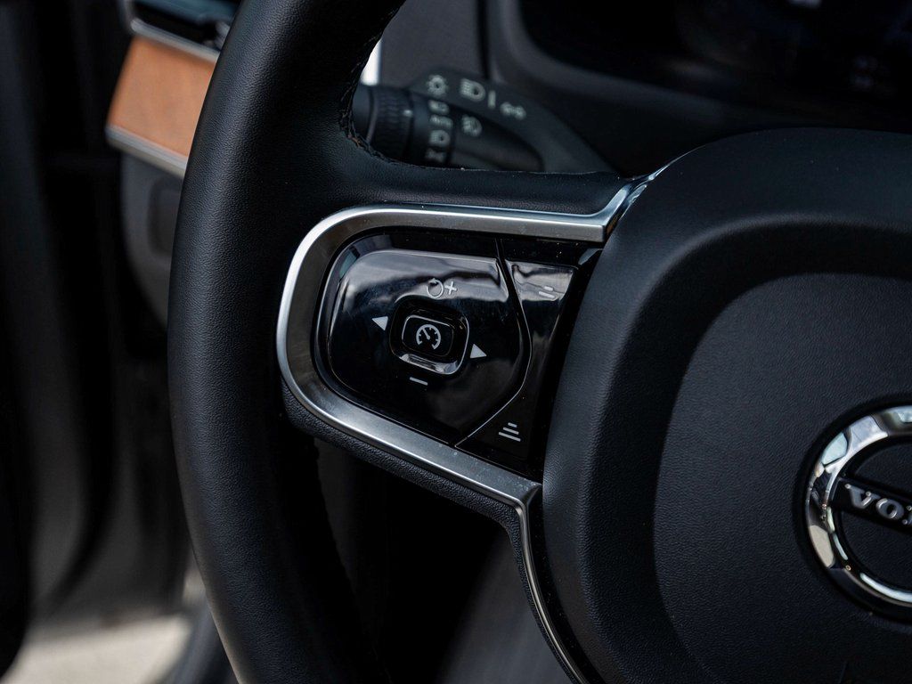 2024 Volvo XC90 Plus - Photo 21