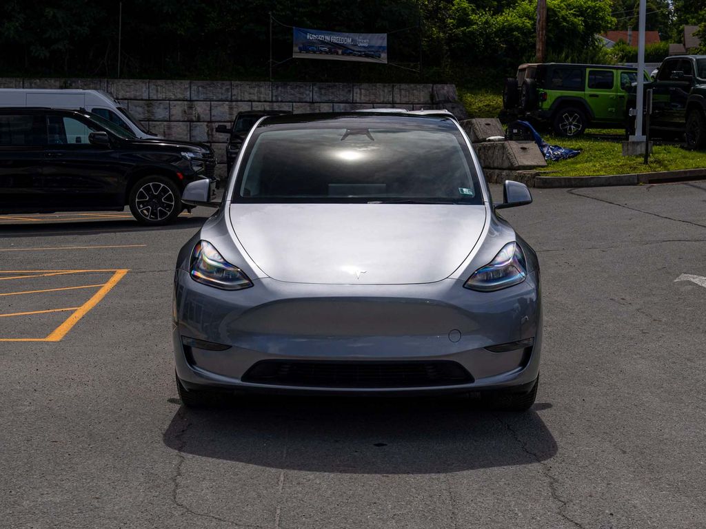 Used 2025 Tesla Model Y Long Range with VIN 7SAYGDEE2SA341401 for sale in Honesdale, PA