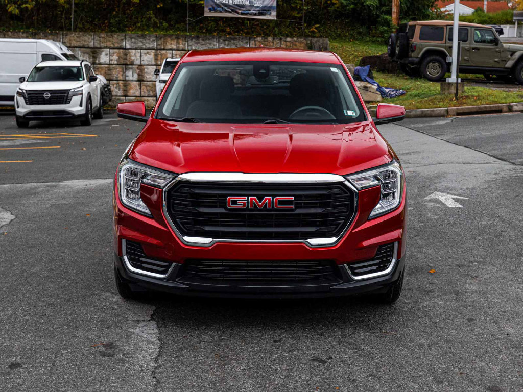 Used 2022 GMC Terrain SLE with VIN 3GKALTEV5NL110655 for sale in Honesdale, PA