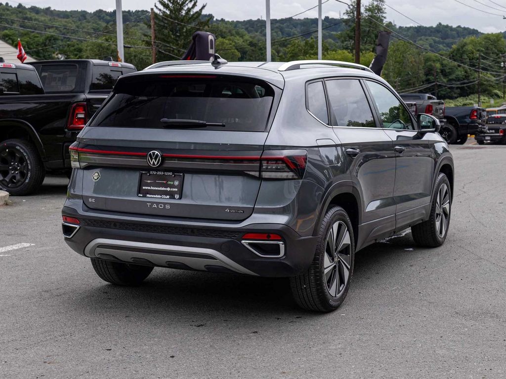 Used 2025 Volkswagen Taos 1.5T SE SUV