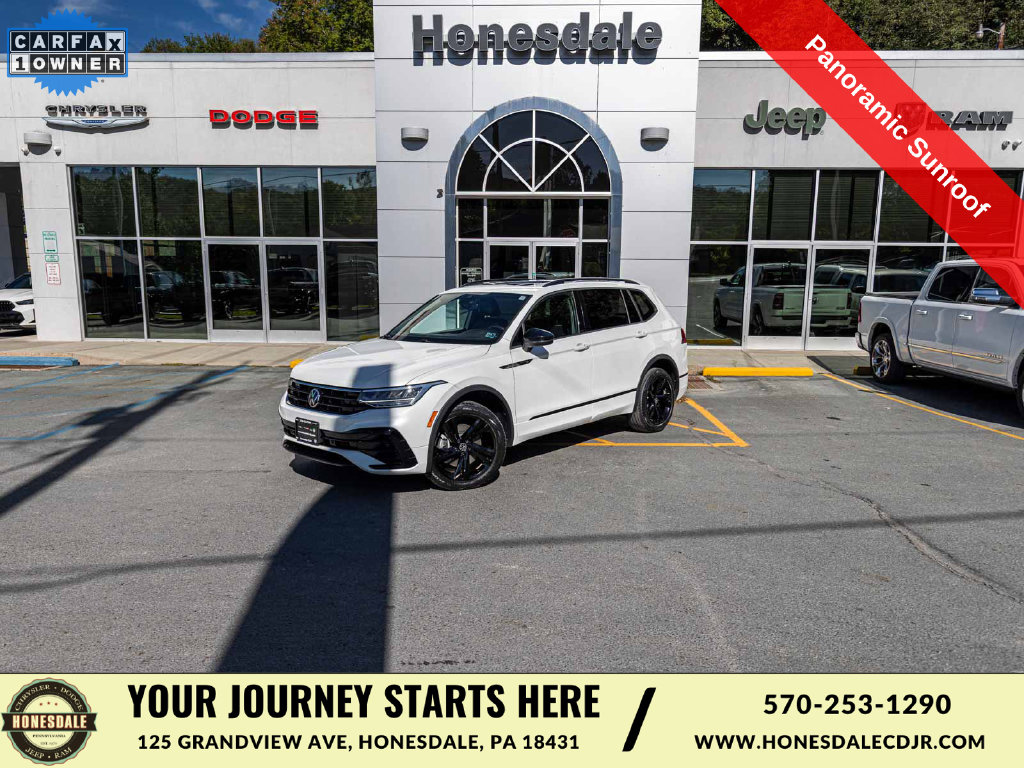 2023 Volkswagen Tiguan SE R-LINE BLACK